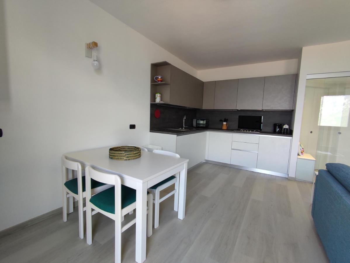 Iseolakerental - Costa Del Sole Riva di Solto Exteriér fotografie